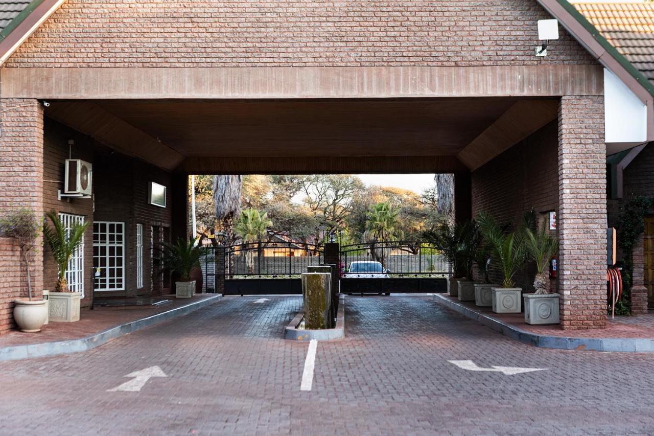 Kathu Gamagara Lodge Εξωτερικό φωτογραφία